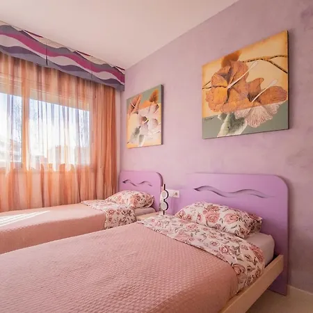 Apartment Mariacastillo *