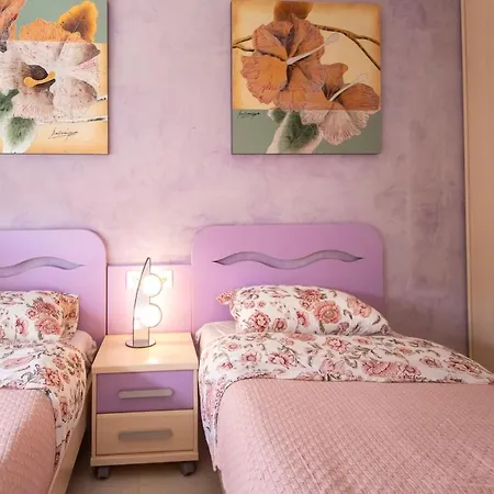 Mariacastillo Apartman Salou